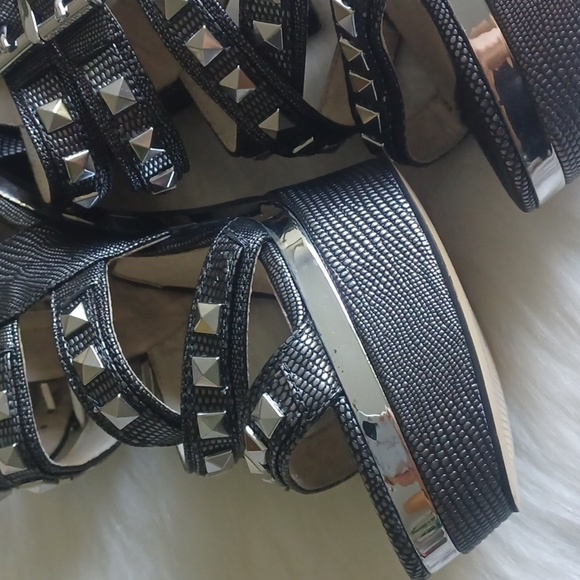 Michael Kors heels, brand new not worn, size 7.5. - Picture 5 of 12